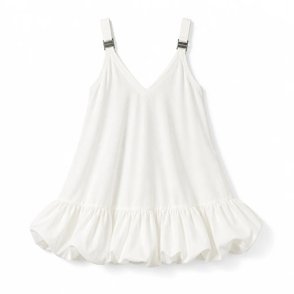 LunaVea™ — Own Every Curve with Featherlight Confidence and Timeless Style